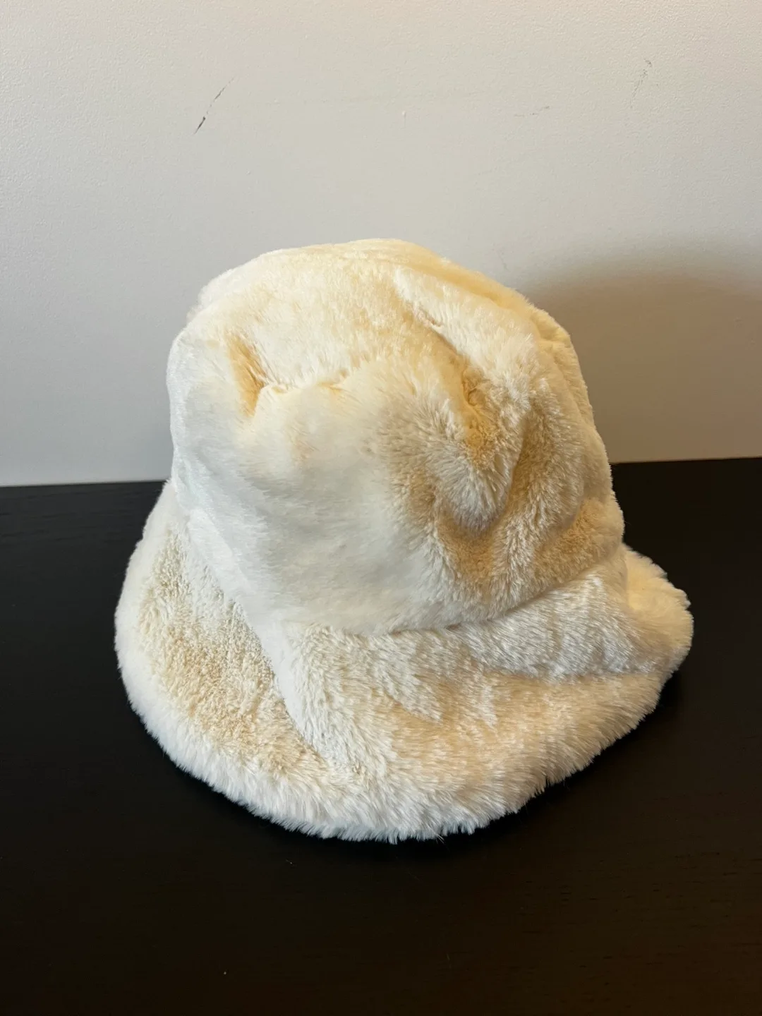Cream UCHUU Studio Faux Fur Bucket Hat image indicator(2)