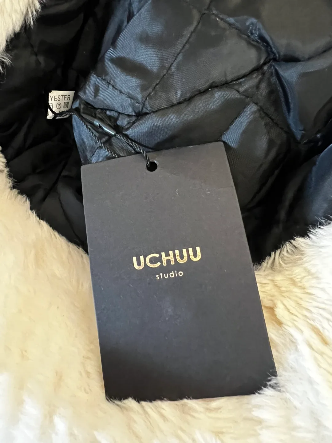 Cream UCHUU Studio Faux Fur Bucket Hat image indicator(4)