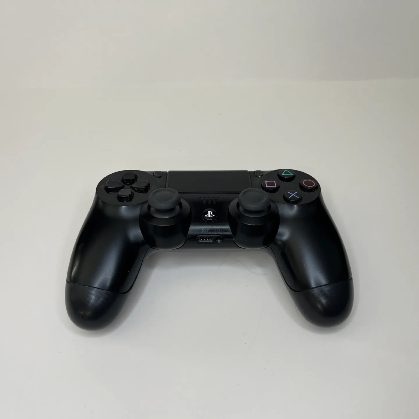 Sony PlayStation 4 Wireless Controller - Black thumbnail