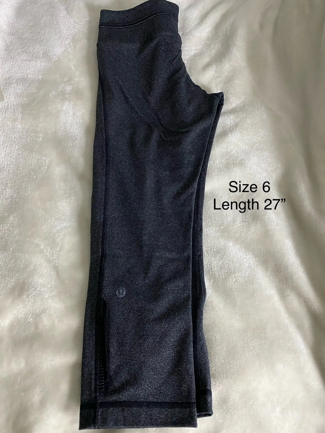 6 Women's Leggings (Bundle) - mix brands thumbnail