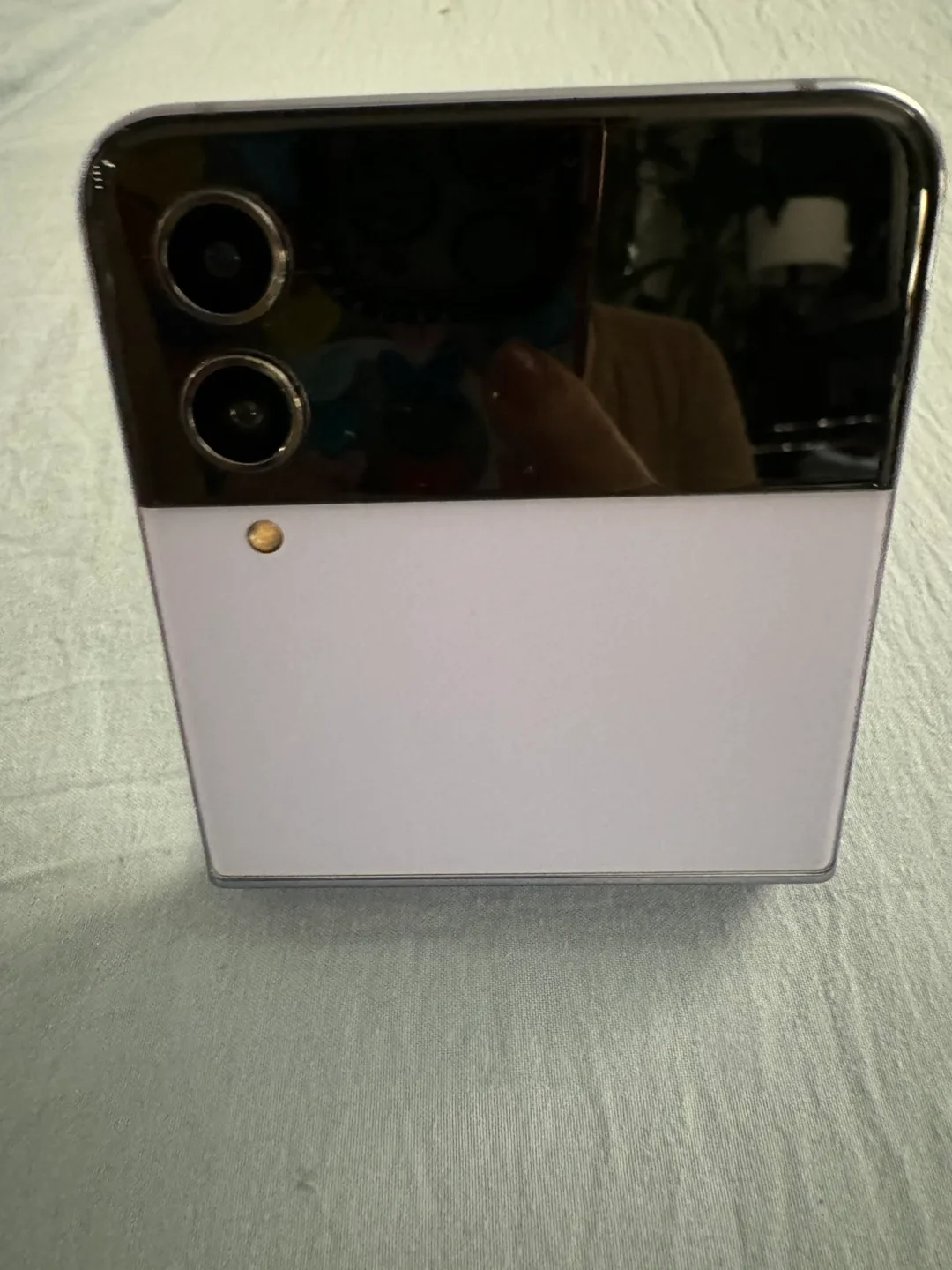 Samsung Galaxy Z Flip 4 - Blue image indicator(6)