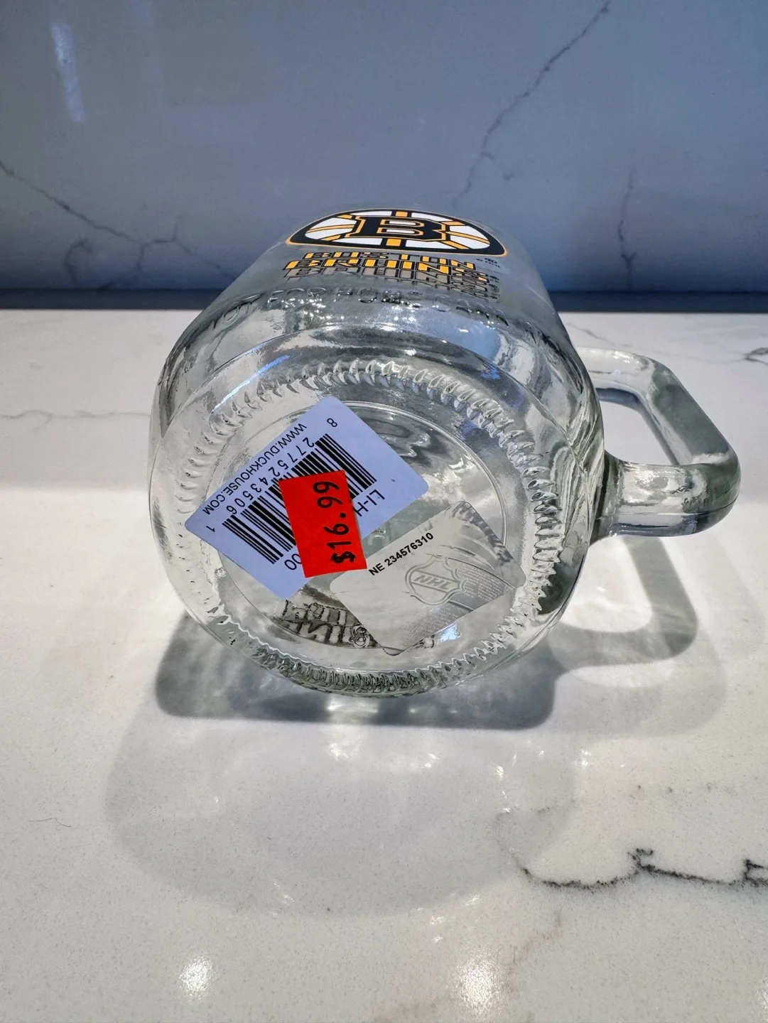 NHL 20 oz Boston Bruins Glass Mason Jar with Lid and Handle image indicator(5)