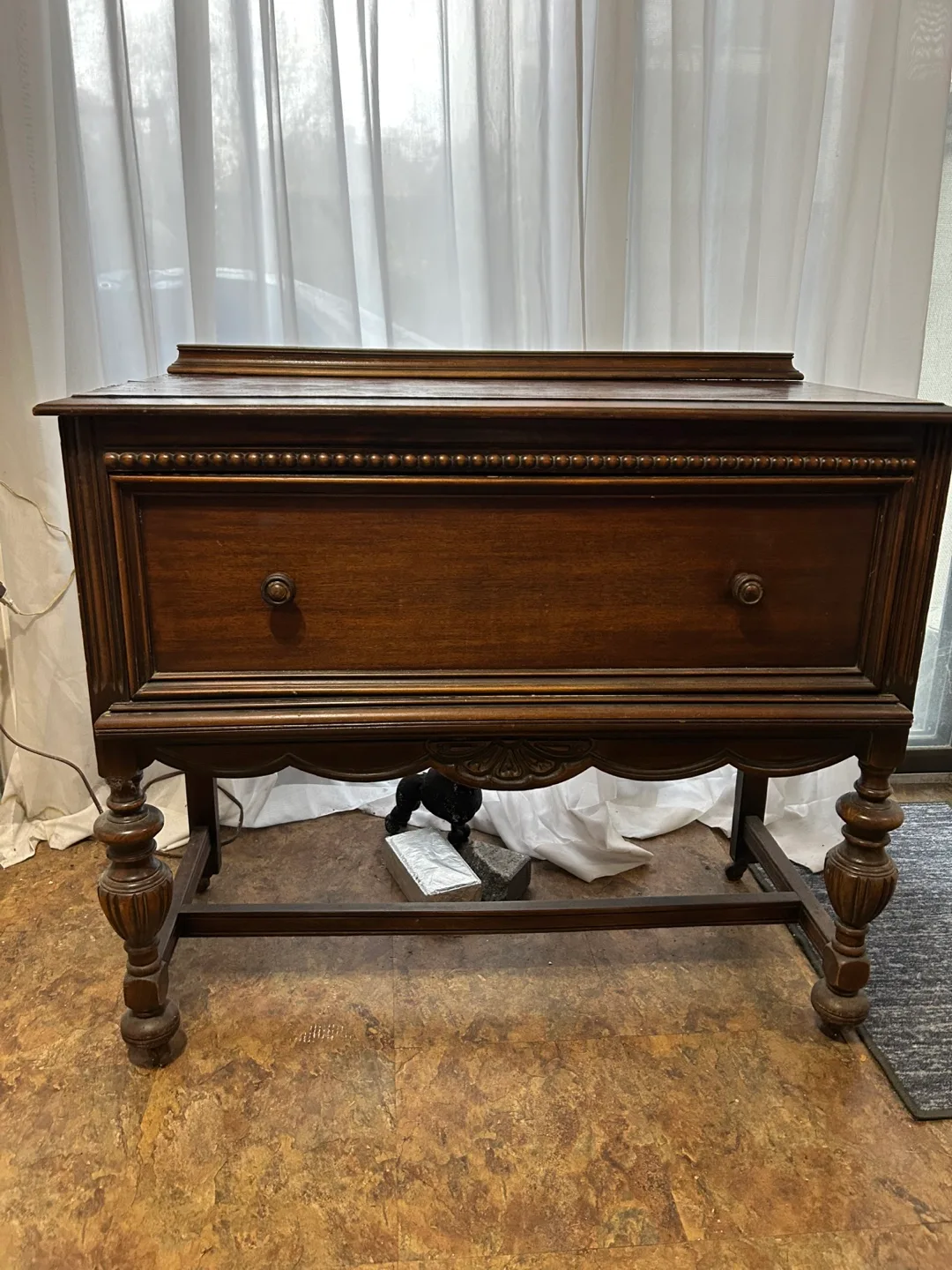 Vintage Wooden Buffet Server image indicator(4)