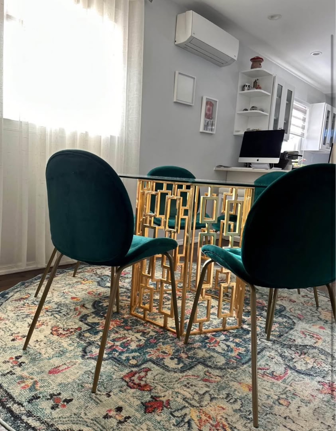 Round Glass Dining Table - photo 3