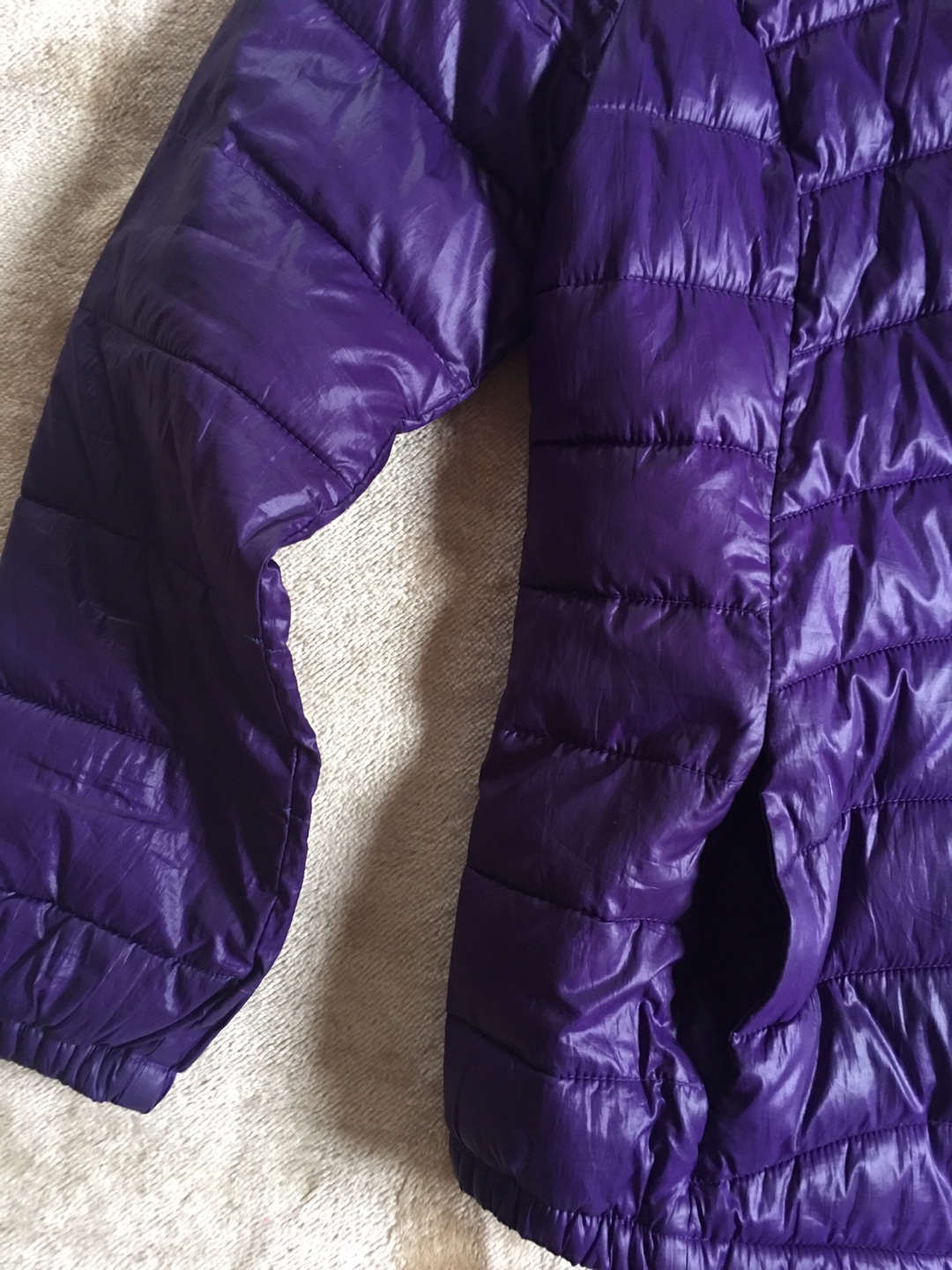 Two Uniqlo Ultra Light Down Jackets - Purple and Dark Purple - photo 5