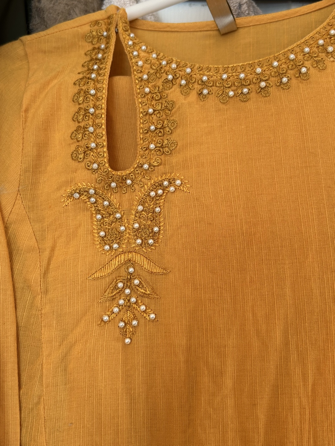 Mustard Yellow Embroidered Kurti Set - photo 3