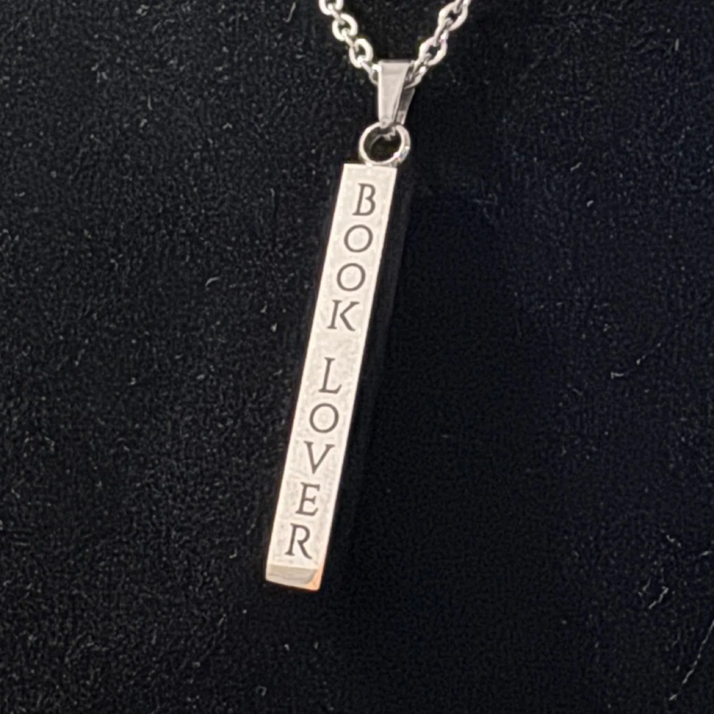🧡 Book Lover Bar Pendant Silver Tone Necklace image indicator(2)