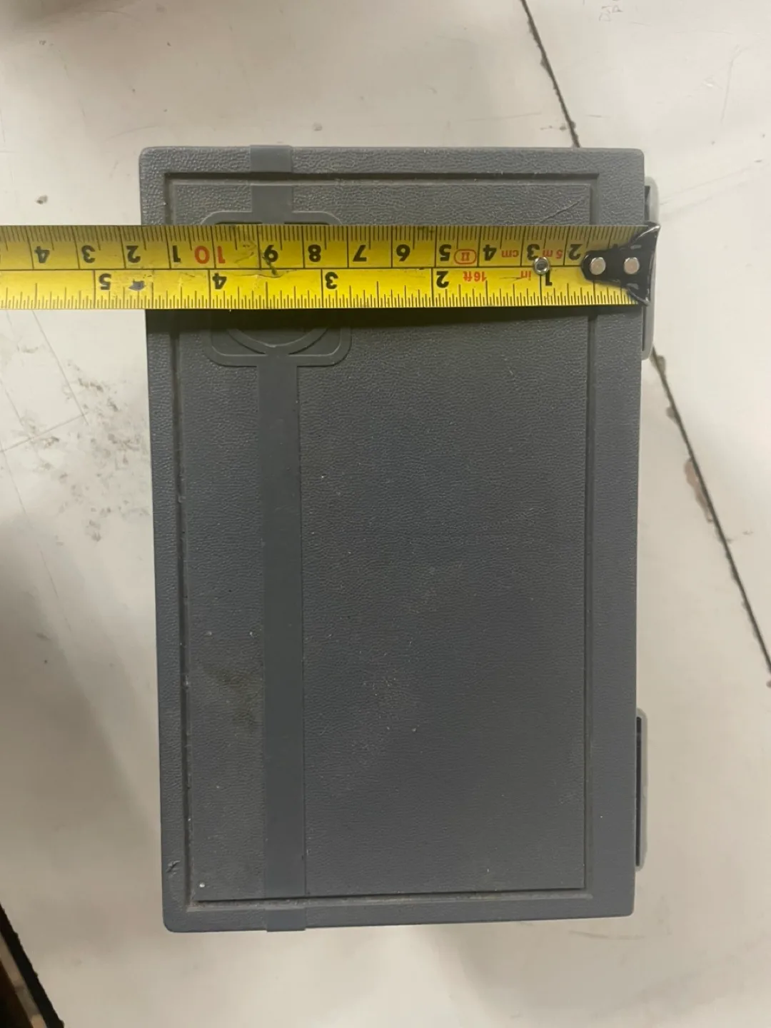 Lot of 12 Grey Plastic Storage Boxes image indicator(4)