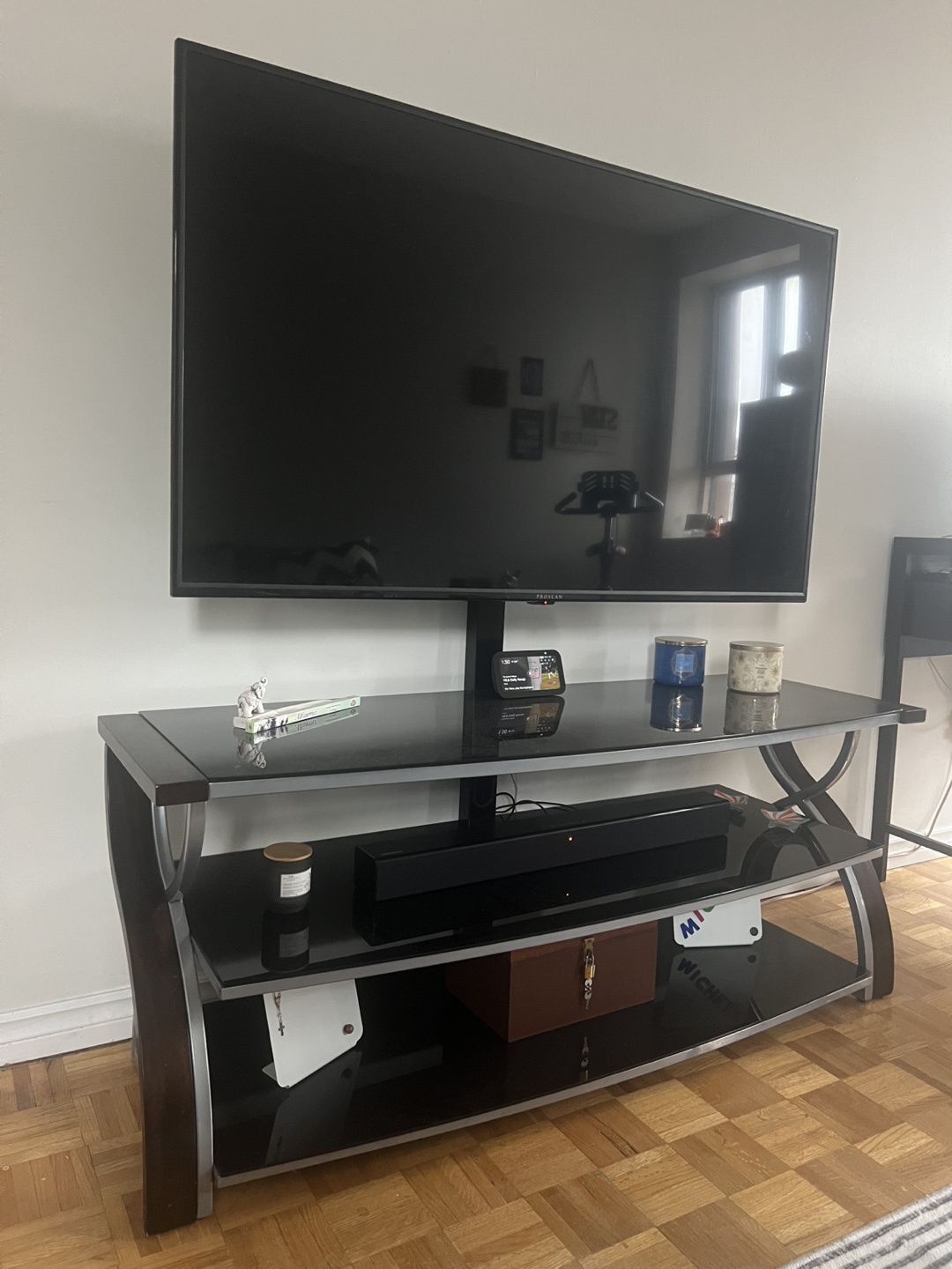 55" Proscan LED UHDTV - photo 2
