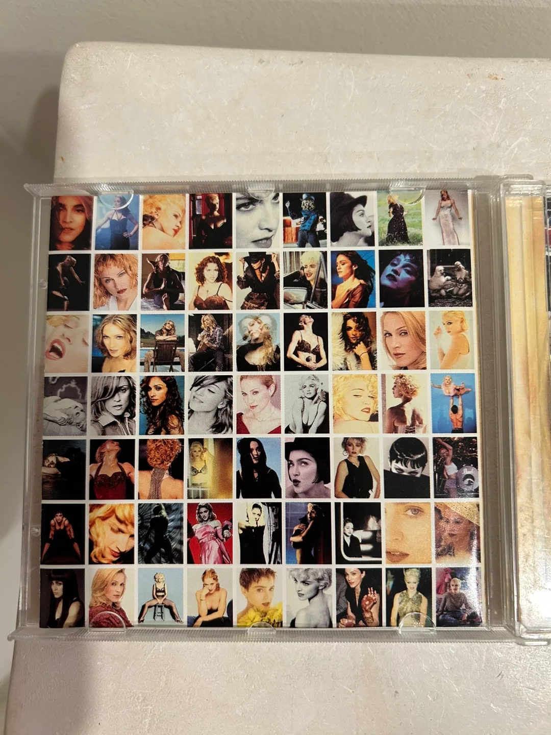 Madonna Greatest Hits Volume 2 CD image indicator(3)