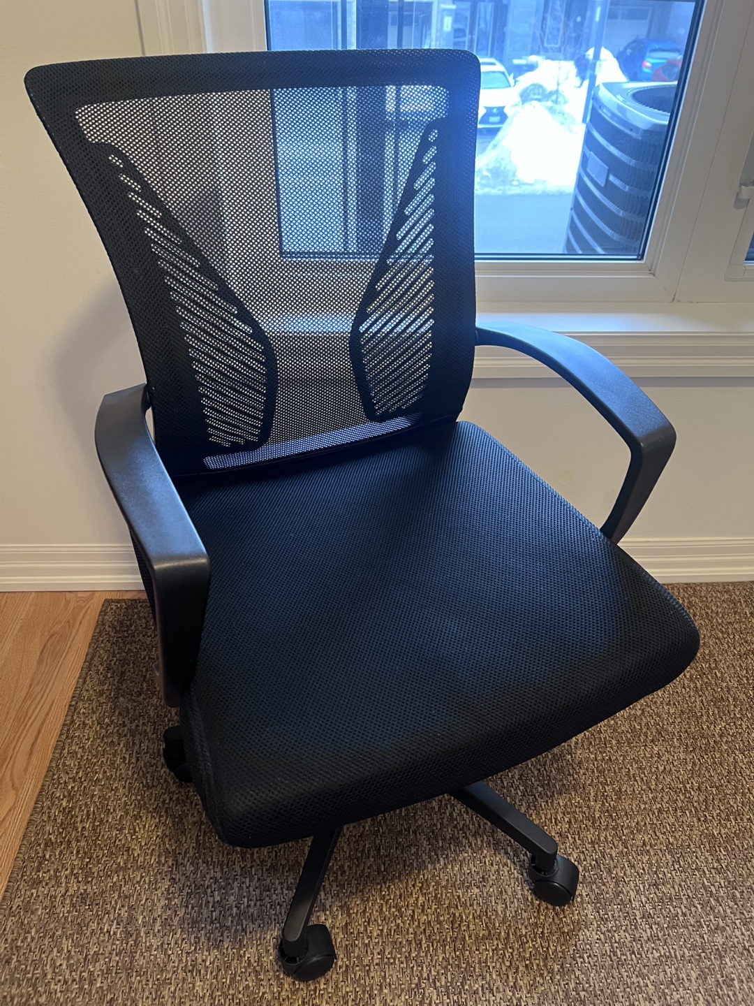Black Mesh Office Chair