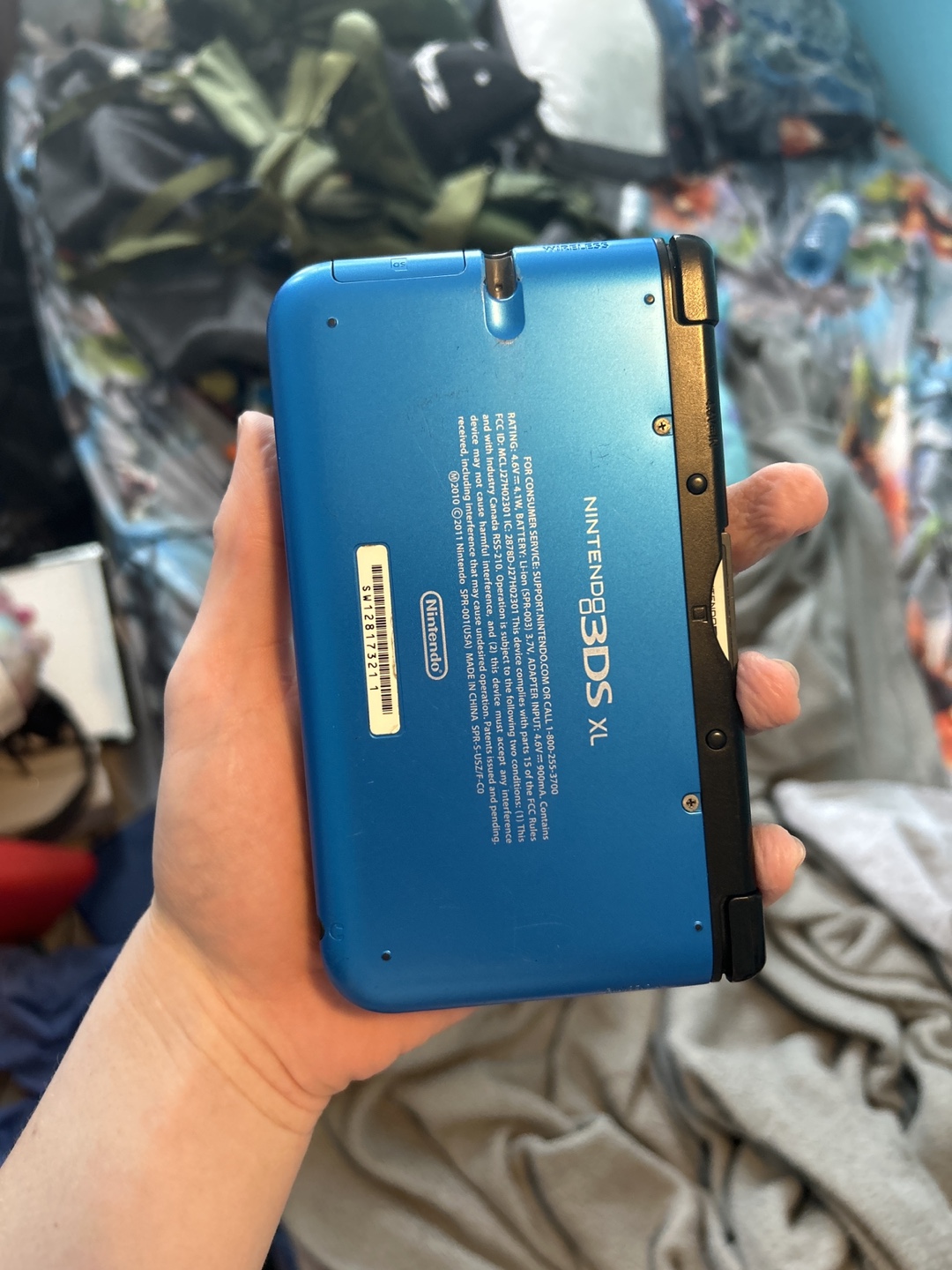 Nintendo 3DS XL Console - Blue asking 150 - photo 3