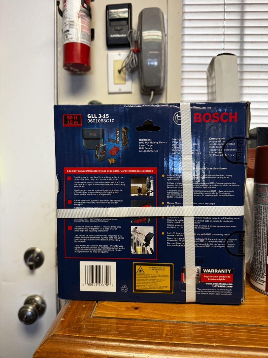 Bosch GLL 3-15 Self-Leveling Three-Line Laser - photo 2