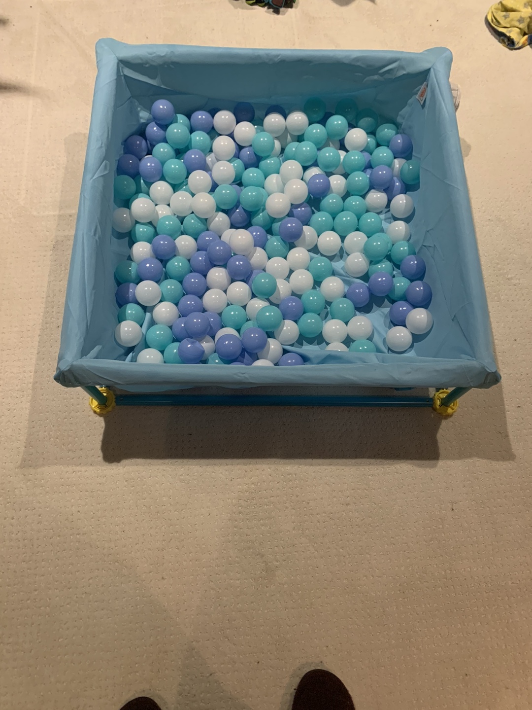 Kids' Playtime Ball Pit with Balls
