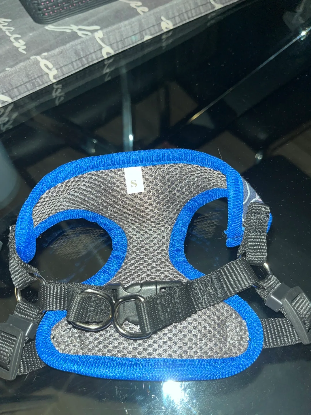 Small Dog Harness - Paw Print Design image indicator(2)