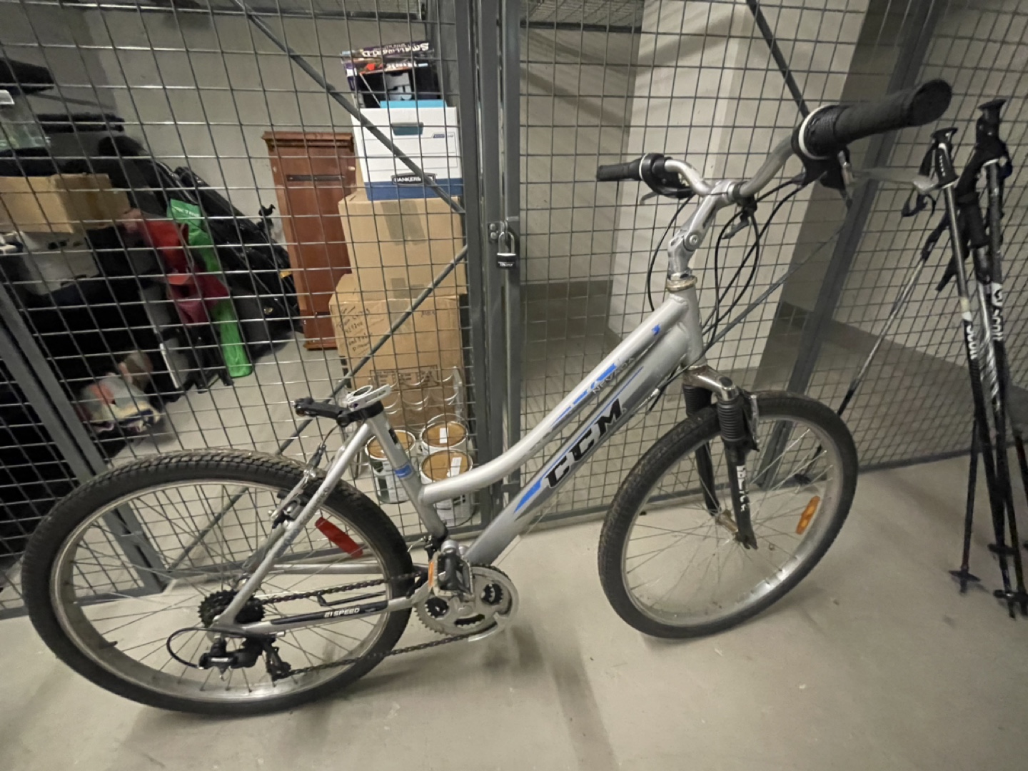 CCM Mountain Bike - 18" Frame (parts) 🧡
