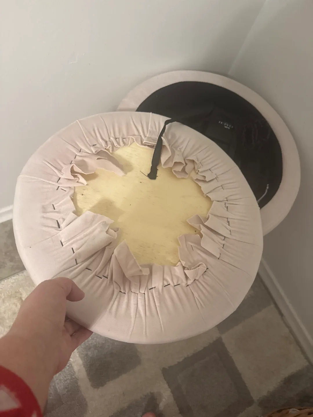 Round Velvet Storage Ottoman with Gold Legs image indicator(2)