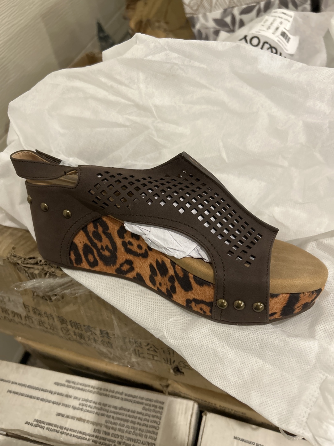 Sandal