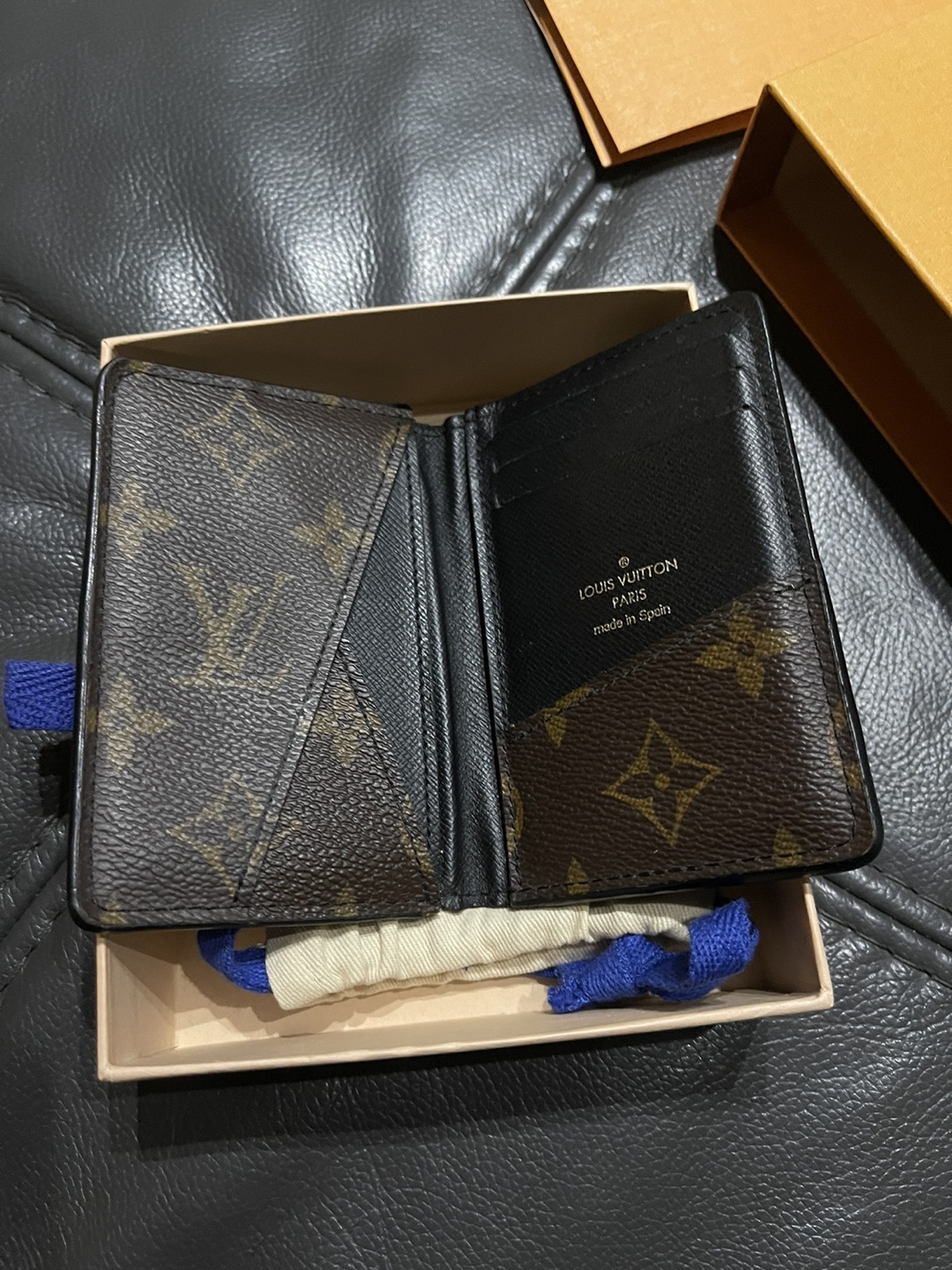 Louis Vuitton Card Holder - photo 3