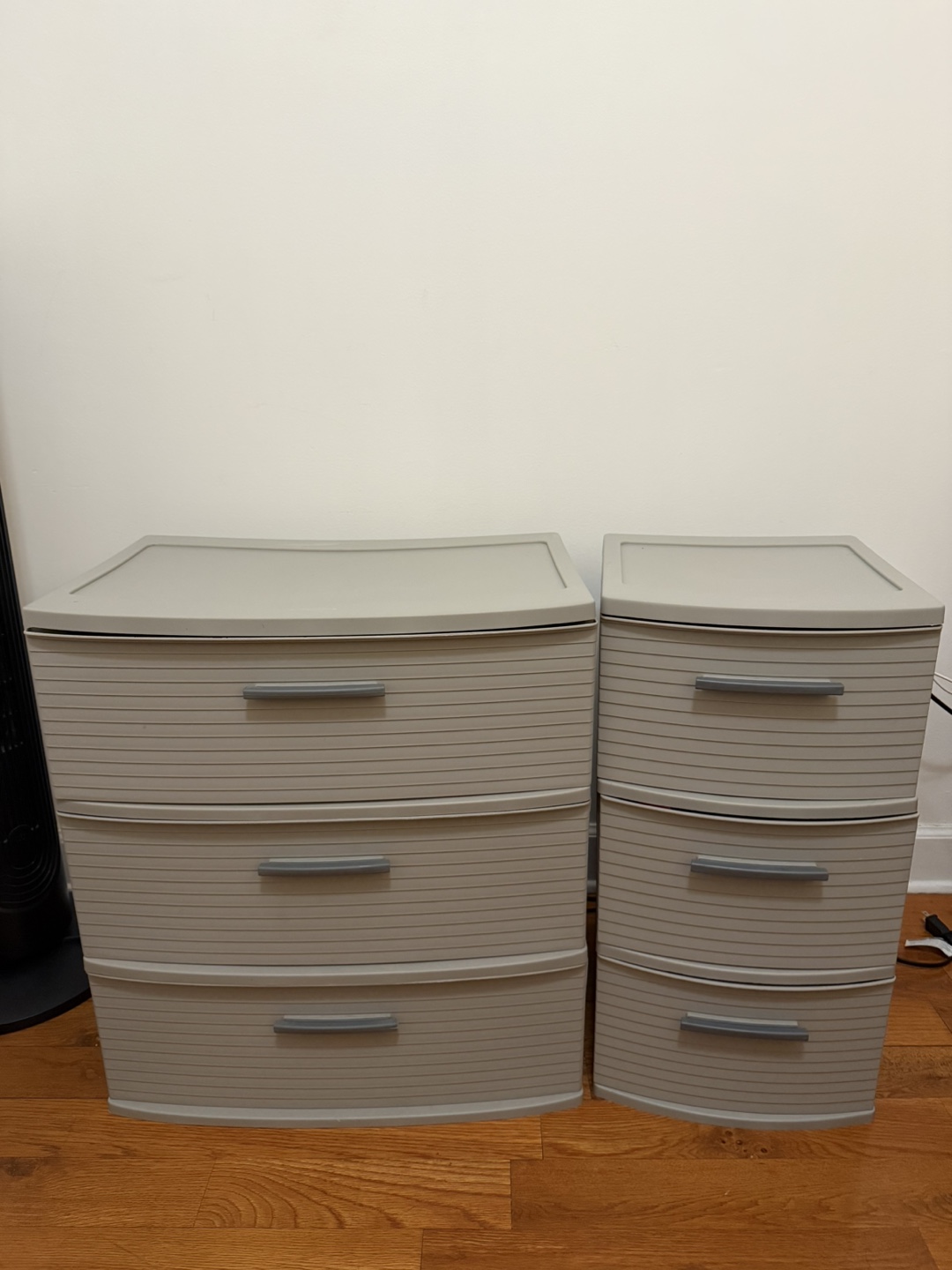 3 Drawers (set of 2 gray - wide and medium)