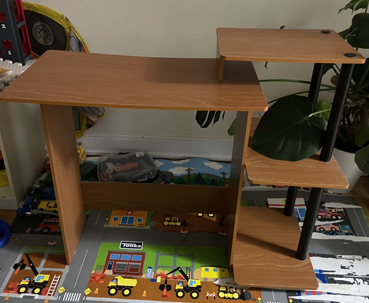Small Wooden Computer Desk with Shelves - photo 4