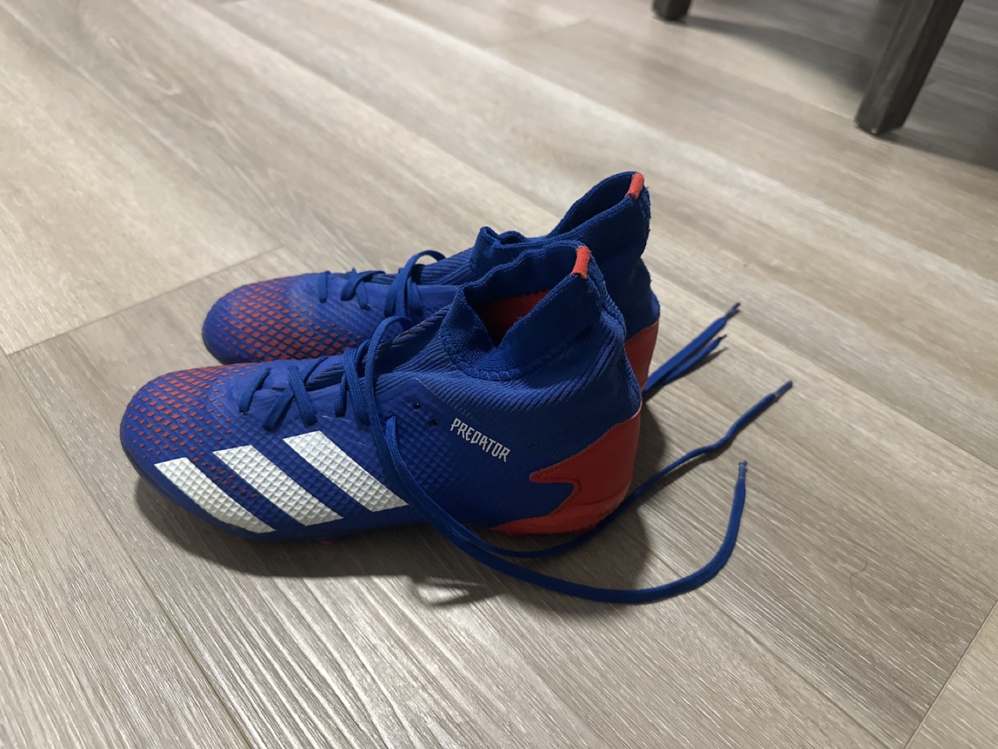 Adidas Predator Football Boots - Size 4.5 us - photo 2