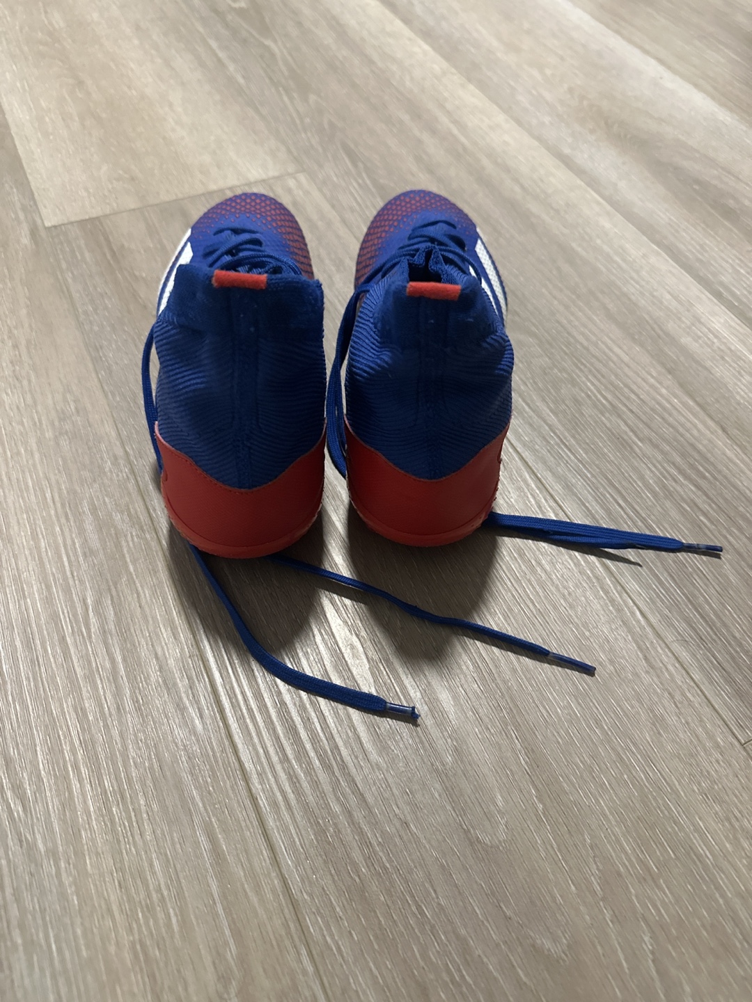 Adidas Predator Football Boots - Size 4.5 us - photo 3