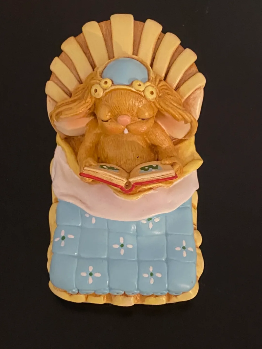 NEW! Pendelifin Rabbit Collectable Figurine! image indicator(4)