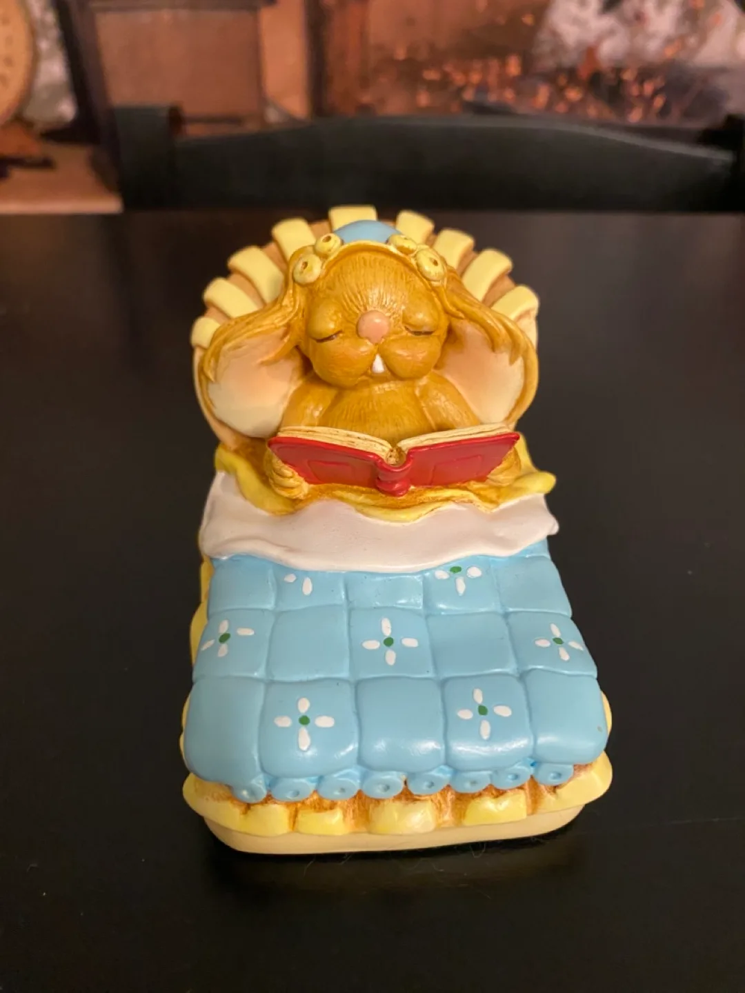 NEW! Pendelifin Rabbit Collectable Figurine! image indicator(7)