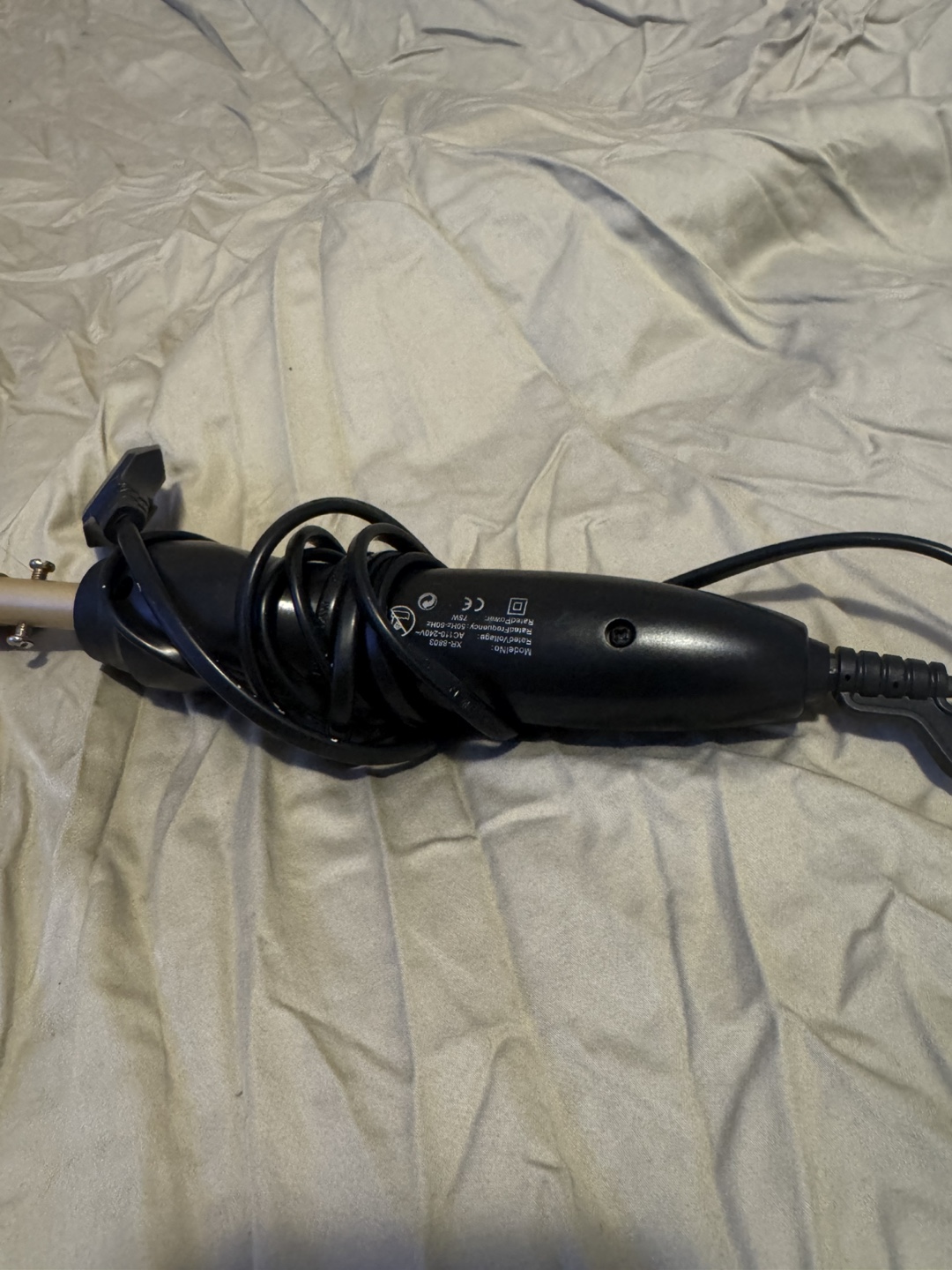 Hot Beauty Professional Flat Iron and Comb - photo 5