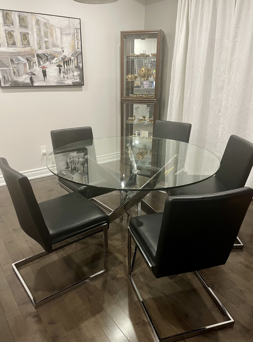 dinner table for sale