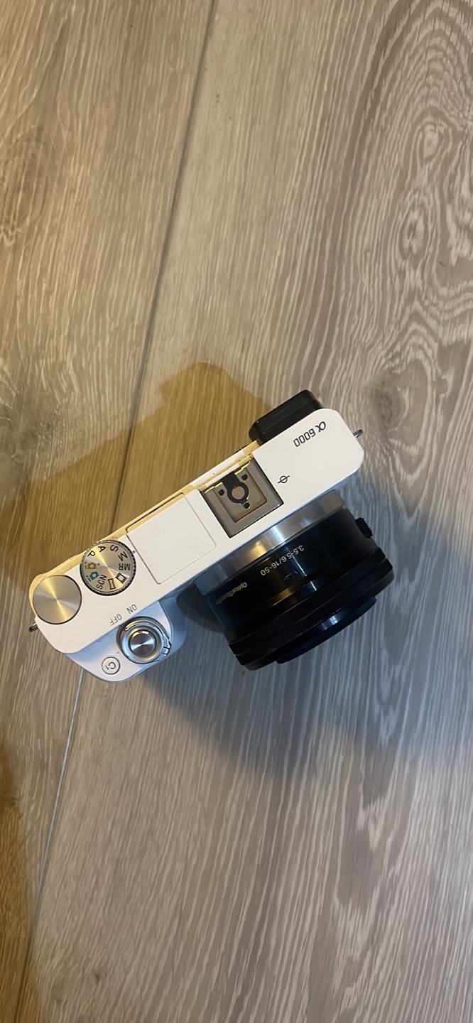 Sony a6000 White Camera with Lens - photo 2