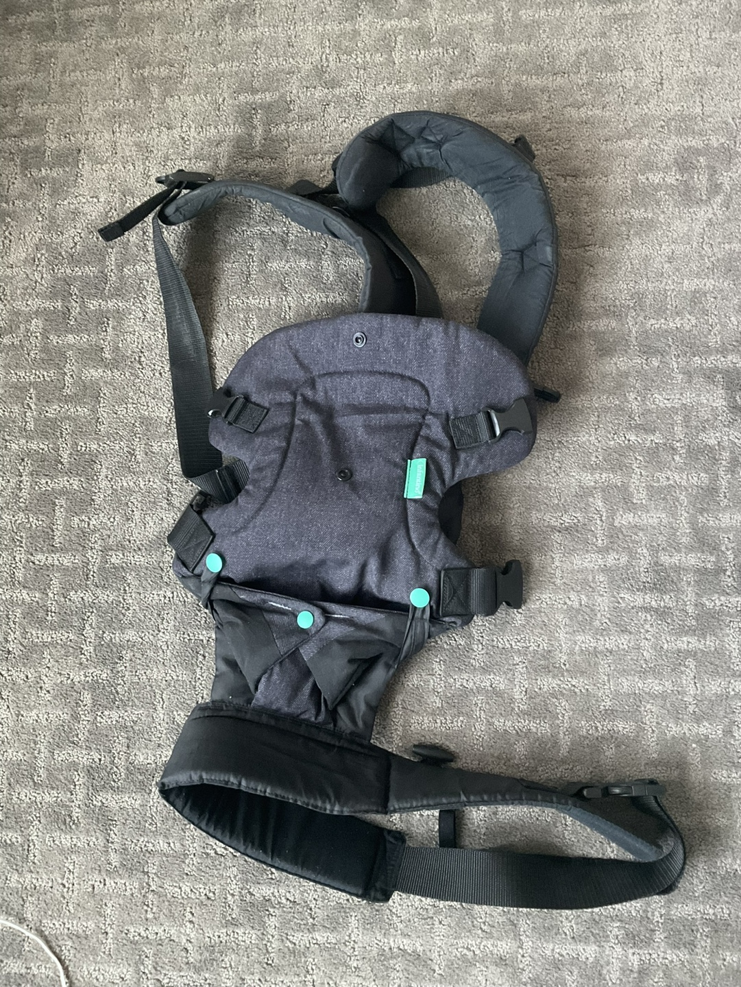 Infantino baby carrier