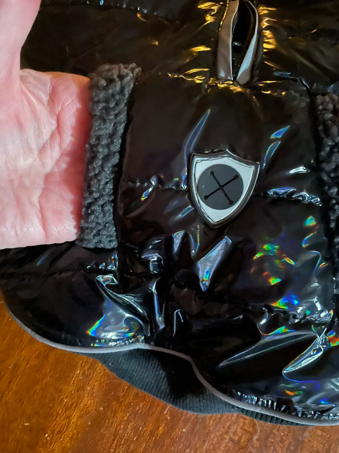 Dog’s Black Puffer Jacket with Sherpa Lining image indicator(8)