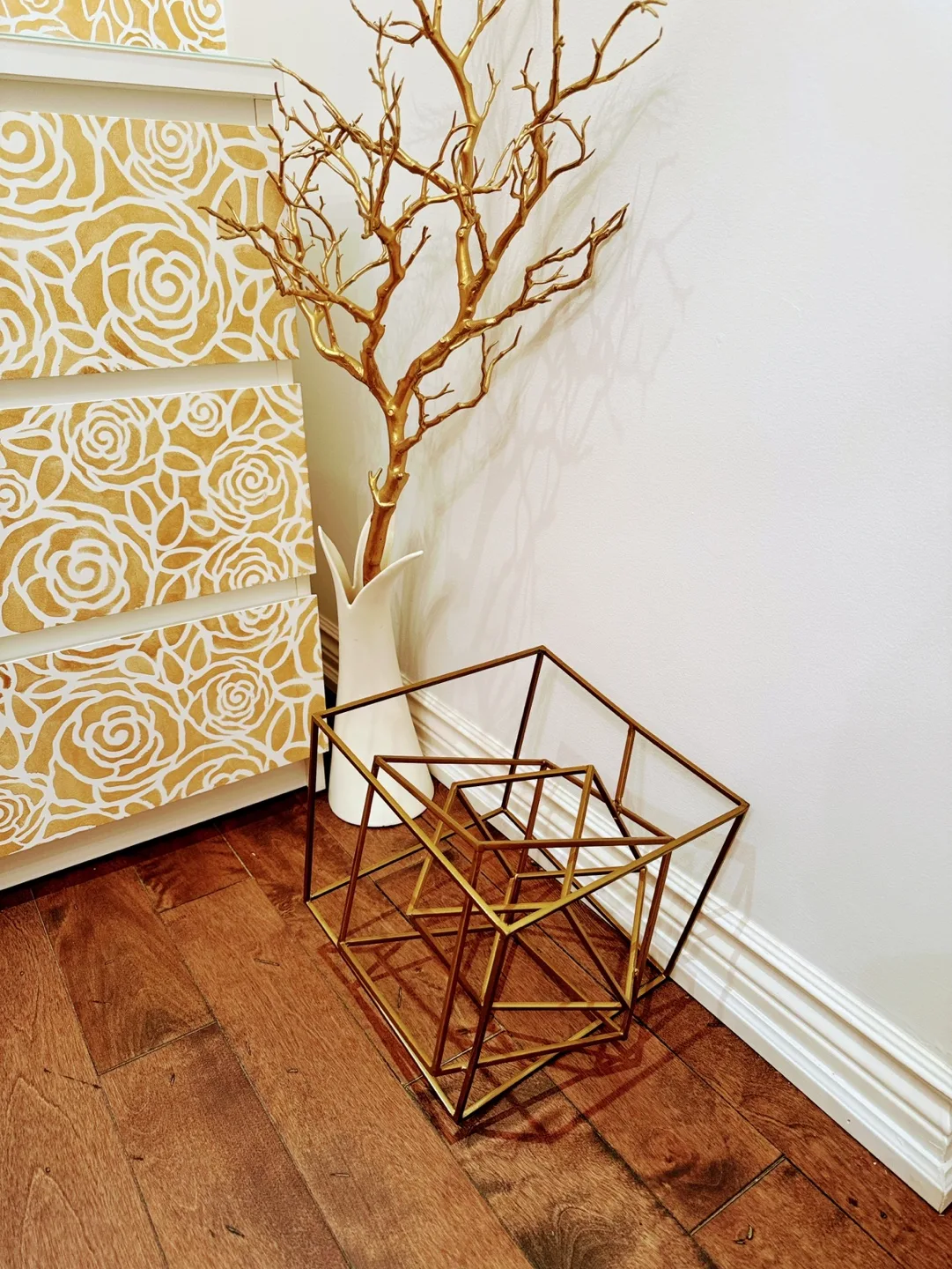 Geometric Brass Centerpiece Home Decor image indicator(3)