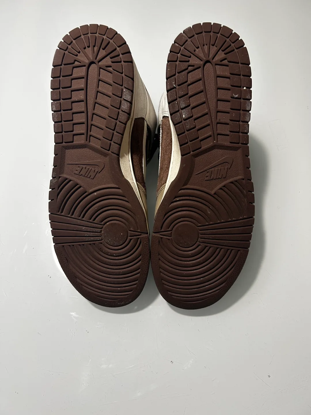 Nike Dunk High Premium SB 'Dark Mocha' image indicator(2)