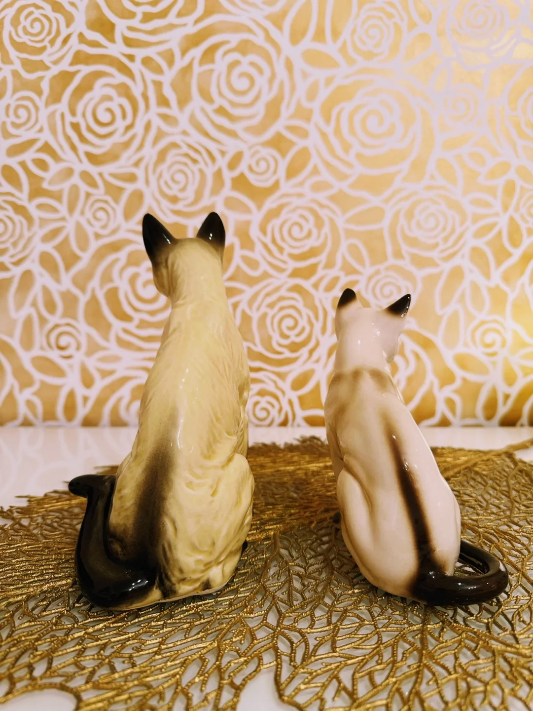 Vintage Japanese Porcelain Siamese Cat Figurines, Set of 2 image indicator(5)