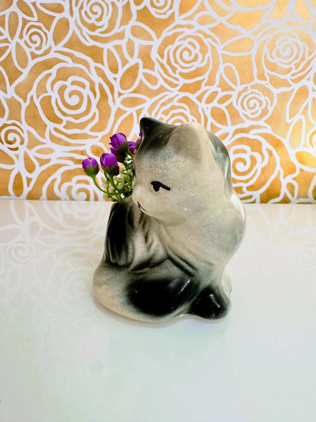 Vintage Cat Planter, 40's Ceramic Black and White Cat Planter image indicator(2)