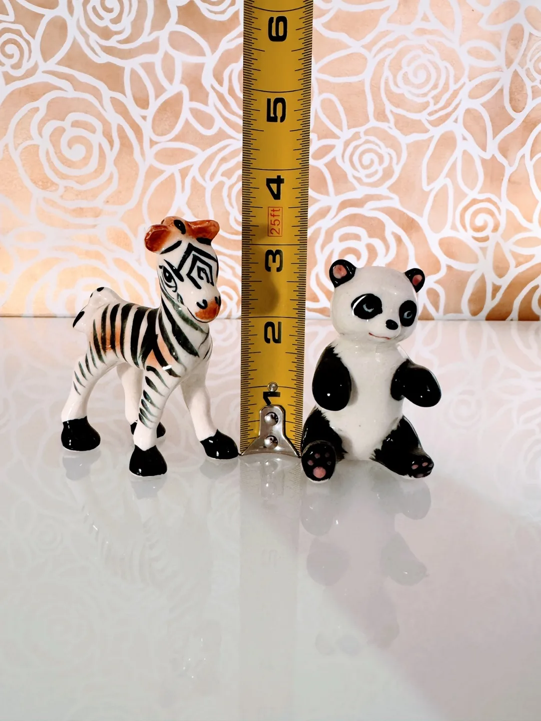 Vintage Animal Figurines: Panda and Zebra image indicator(6)