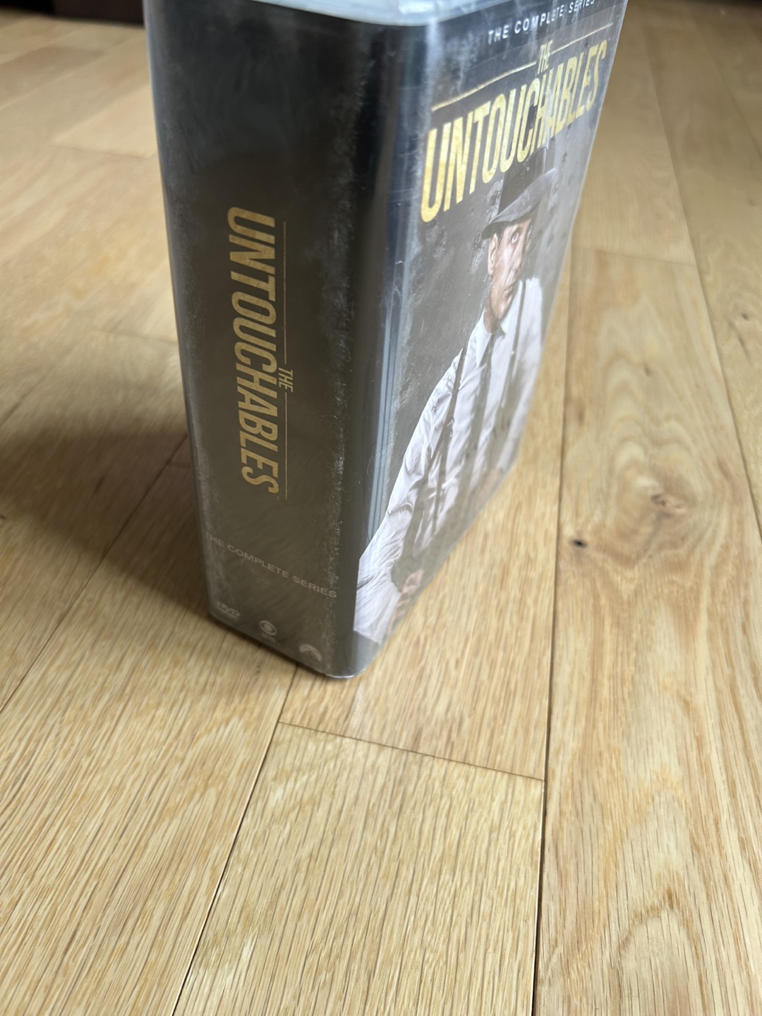 The Untouchables: The Complete Series (31 Disc DVD Set) - photo 3
