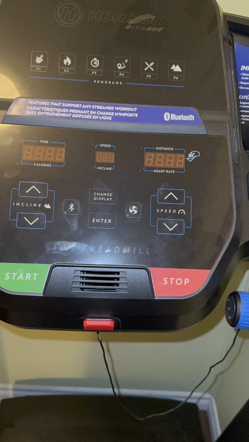 Horizon T101-7 Treadmill - photo 2