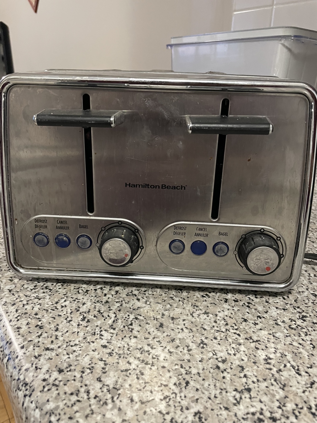 Hamilton Beach Four-Slice Toaster - photo 2