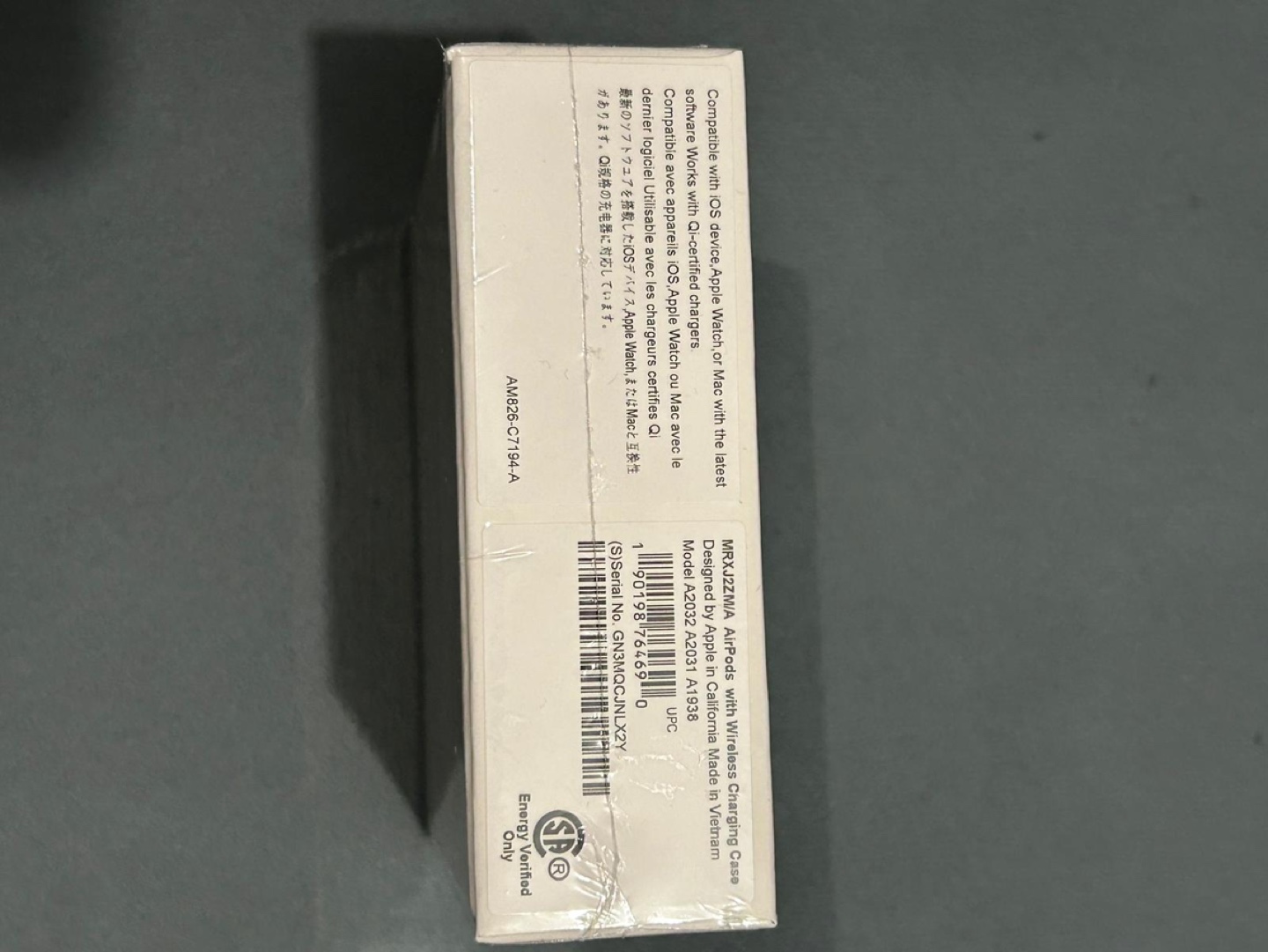 New Apple AirPods with Wireless Charging Case - photo 3