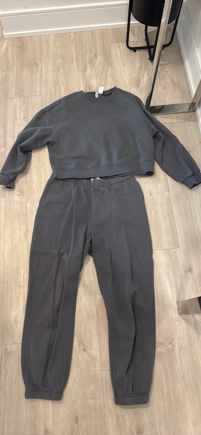 H&M Grey Cropped Sweatshirt and Joggers Set