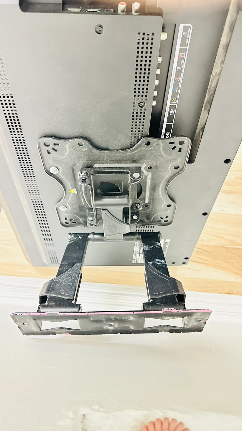 VIZIO 32 Inch D32hn-E0 LED HDTV image indicator(7)