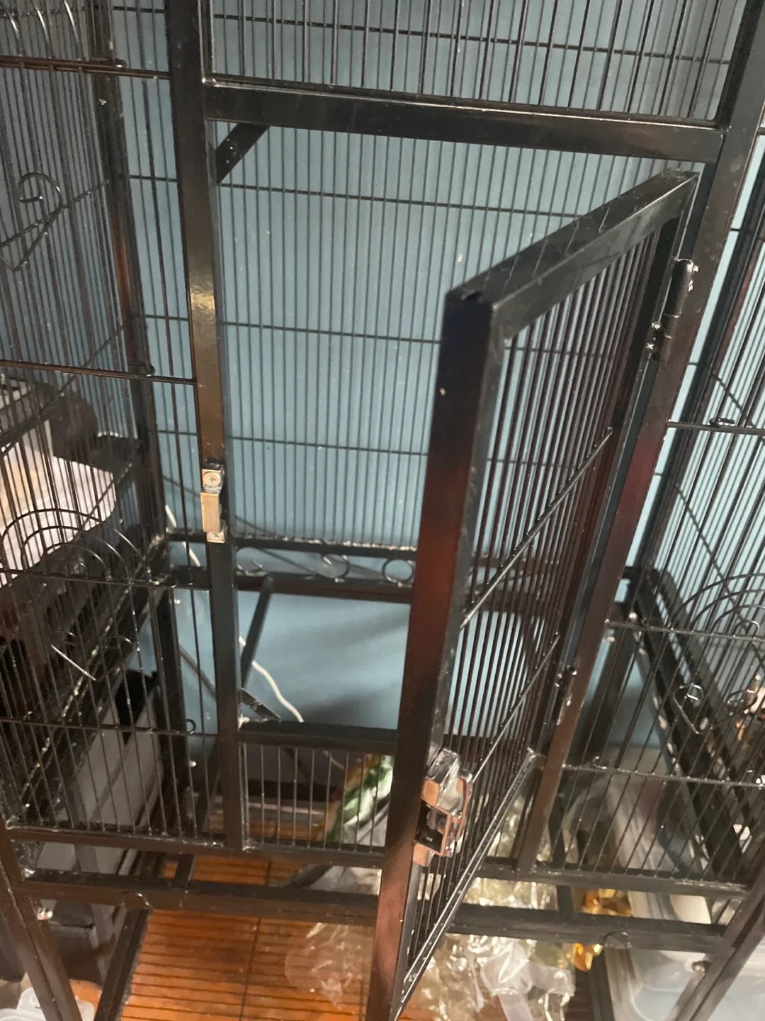 Large Black Metal Bird Cage with Stand image indicator(2)