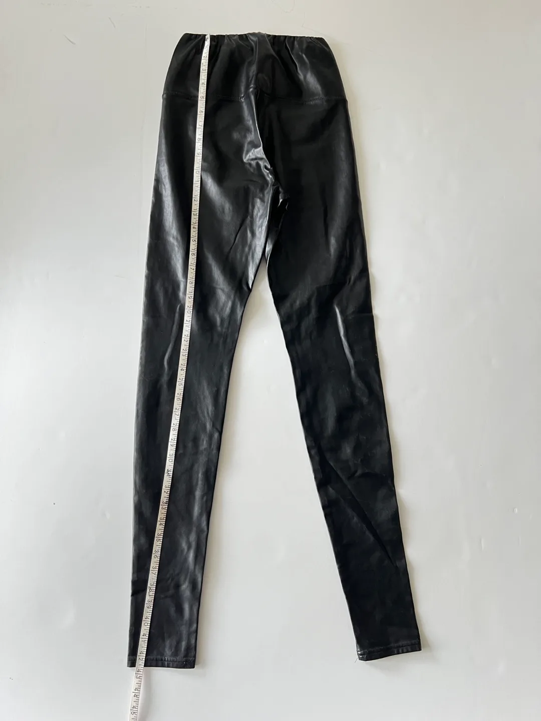 Wilfred Free Pleather Leggings - Size Small image indicator(7)
