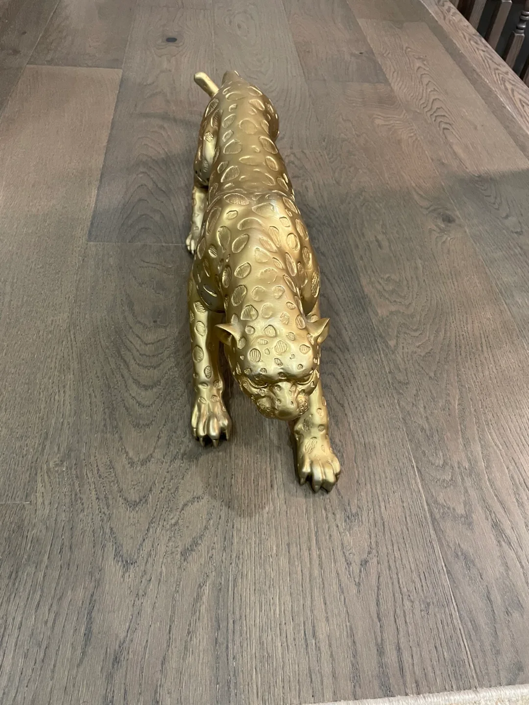 Set of Two Gold Leopard Statues image indicator(7)