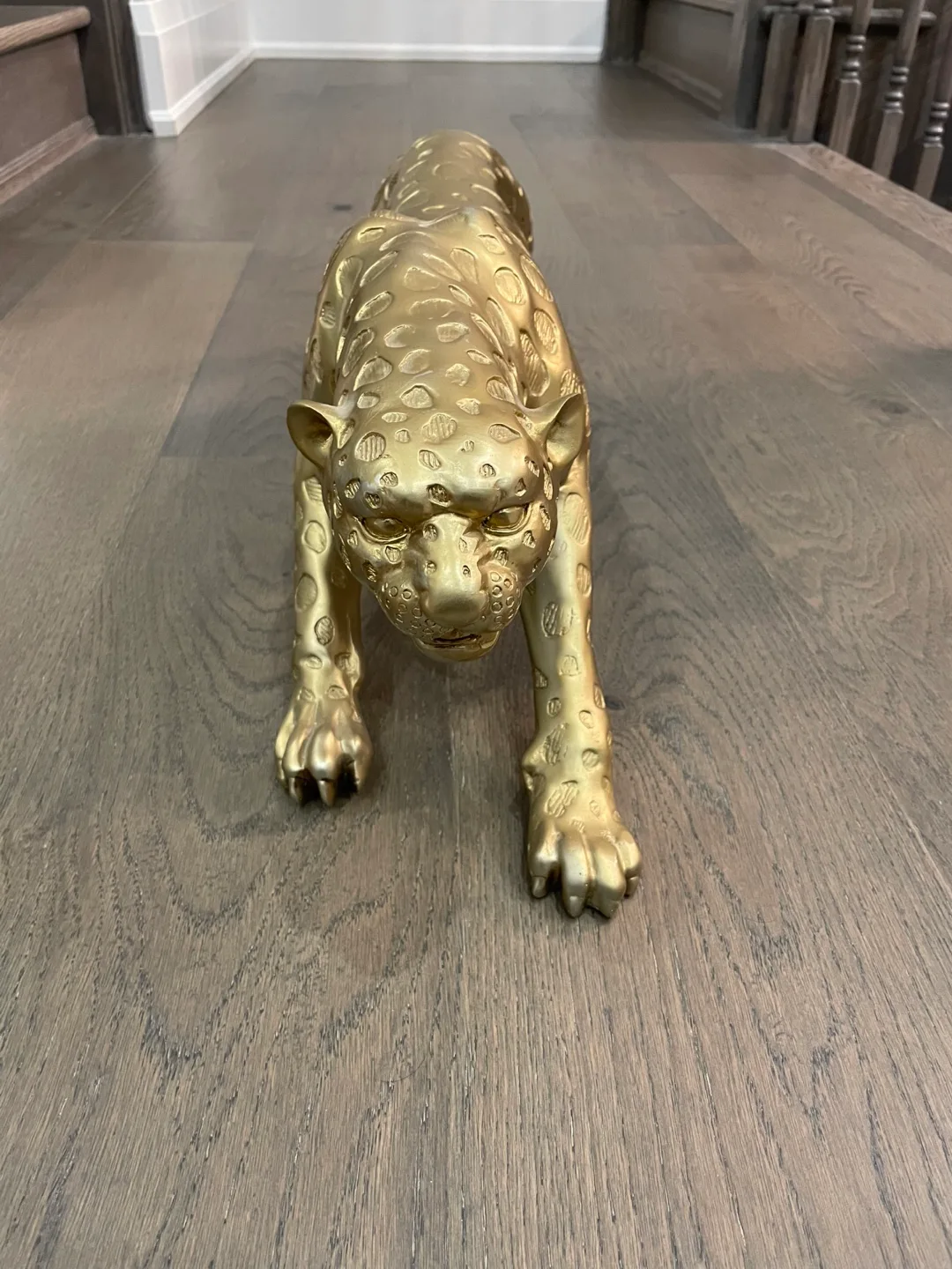 Set of Two Gold Leopard Statues image indicator(6)