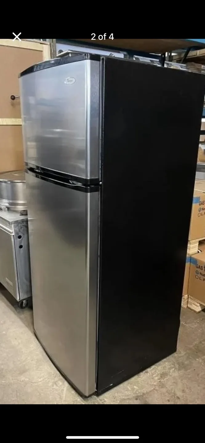 Whirlpool Top Freezer Refrigerator - Stainless Steel image indicator(2)